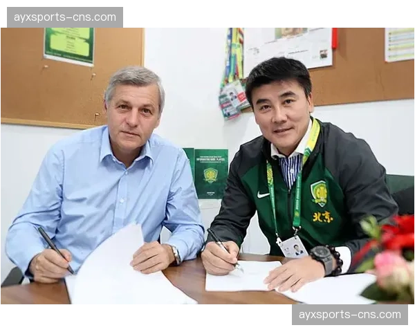 官方:前里昂主帅加西亚出任克莱蒙技术顾问 官方:前里昂主帅加西亚出任克莱蒙技术顾问